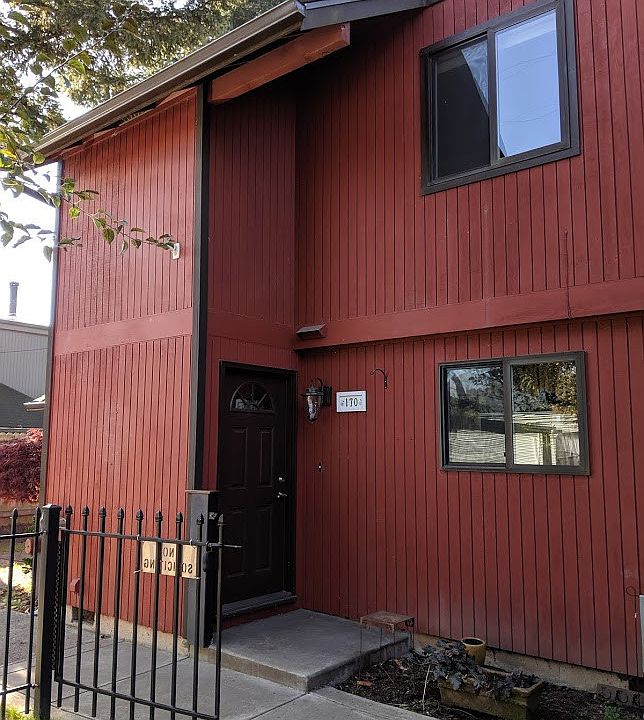 1st image of 170 Ash St