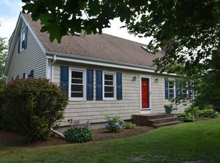77 Acushnet Rd, Mattapoisett, MA 02739