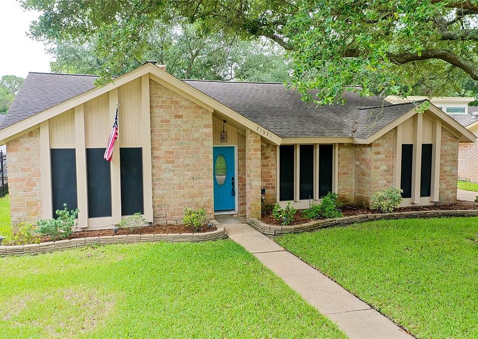 1st image of 21331 Park Bluff Dr