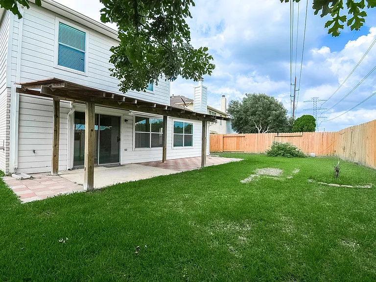 19735 Eagle Canyon Way — Photo 2