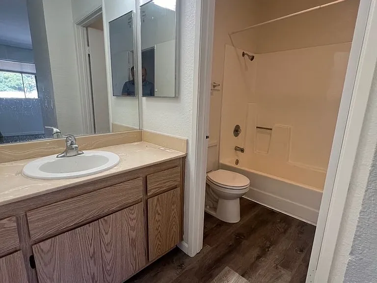 3440 Helix St — Photo 17