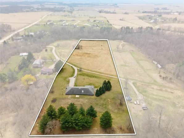 265 Adams Ave, Lisbon, IA 52253