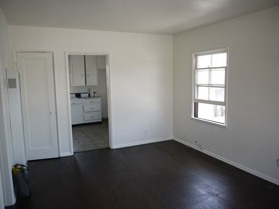 1st image of 1107 Garfield Ave
