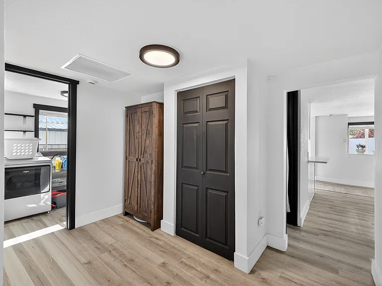 810 Smith Ave — Photo 13