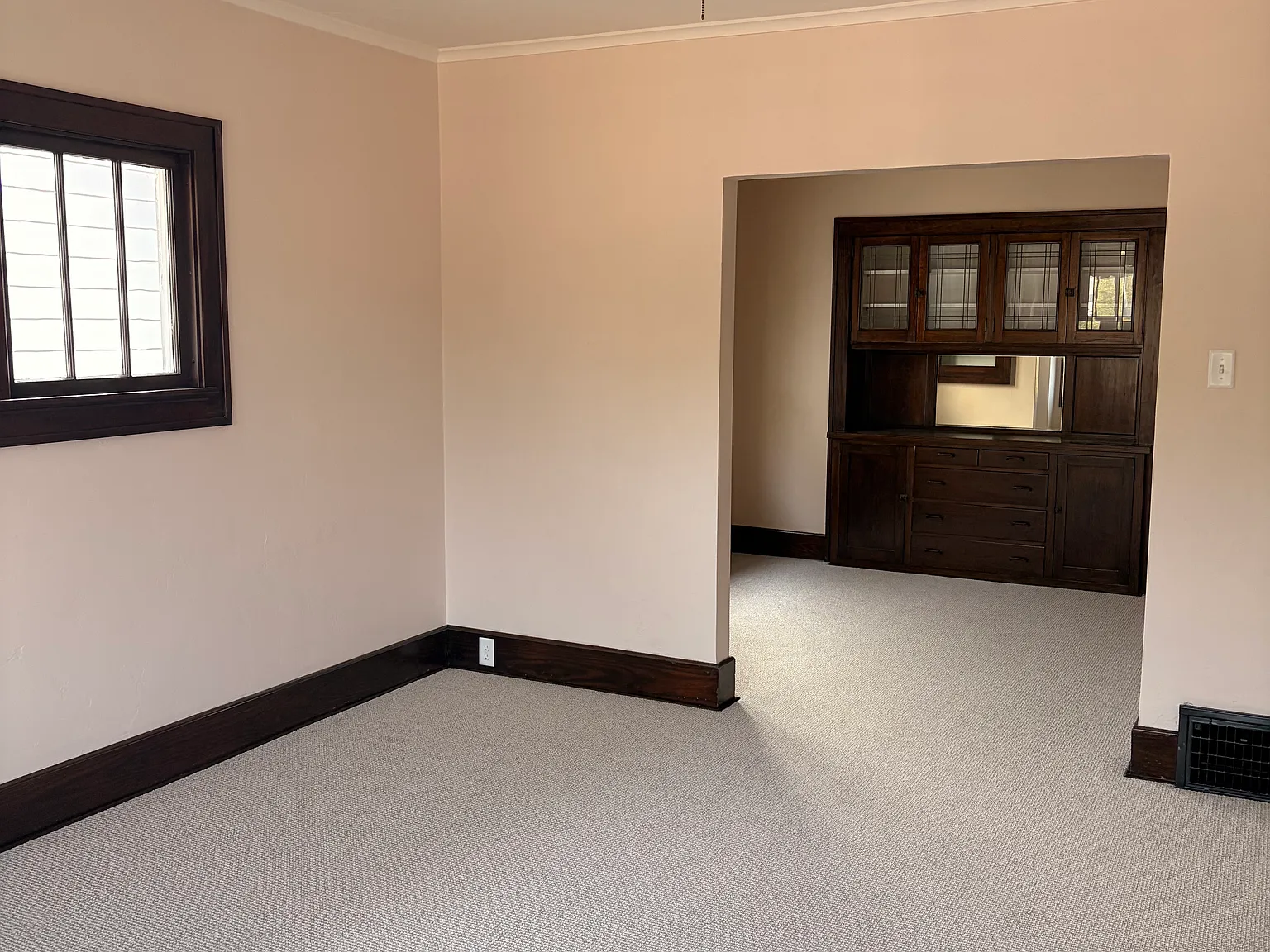 2 bed, 1200 sqft, $1,550 — Photo 3