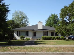 2113 E 5th St, Greenville, NC 27858