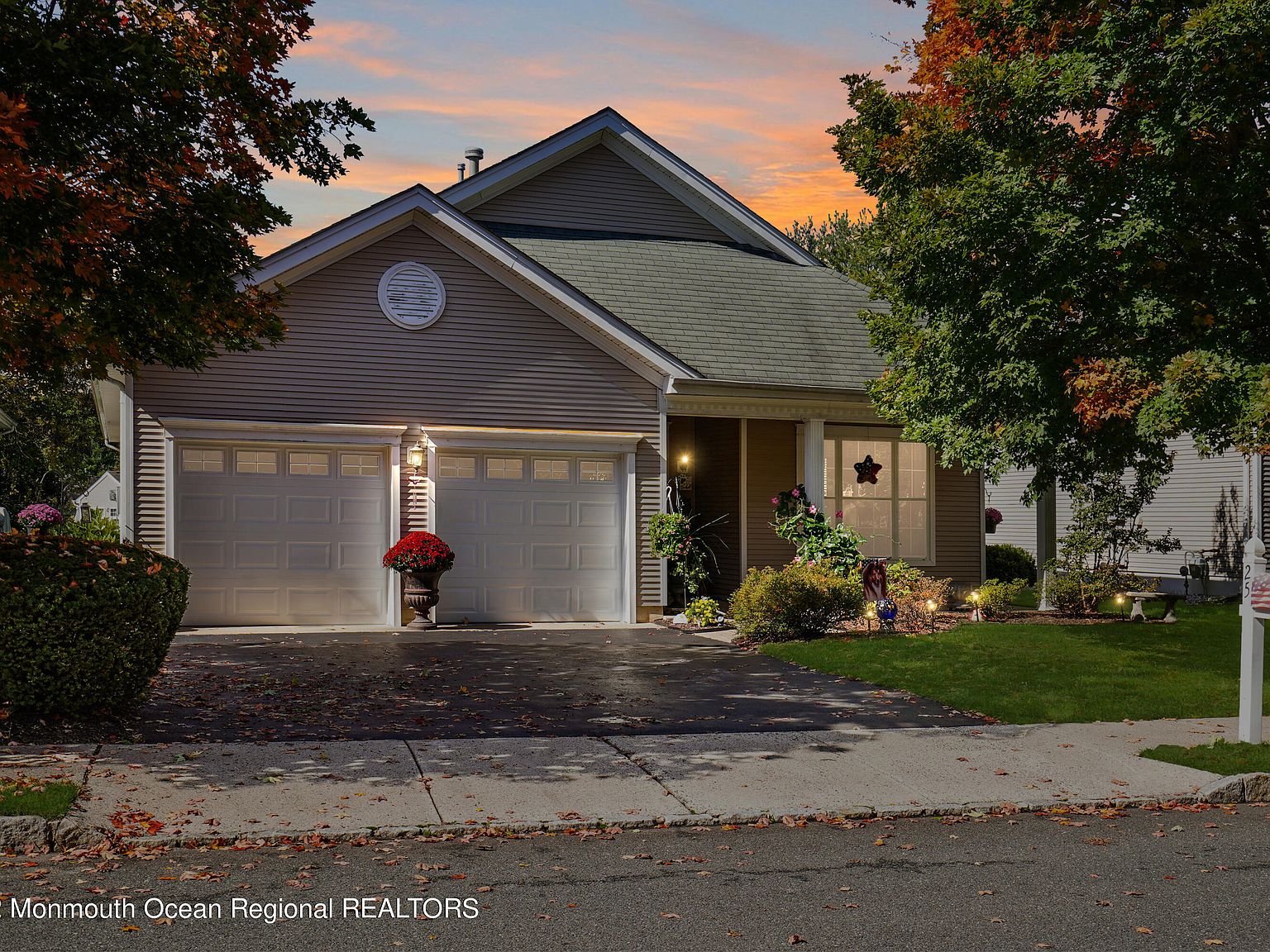 25 Springlawn Drive, Lakewood, NJ 08701 Zillow