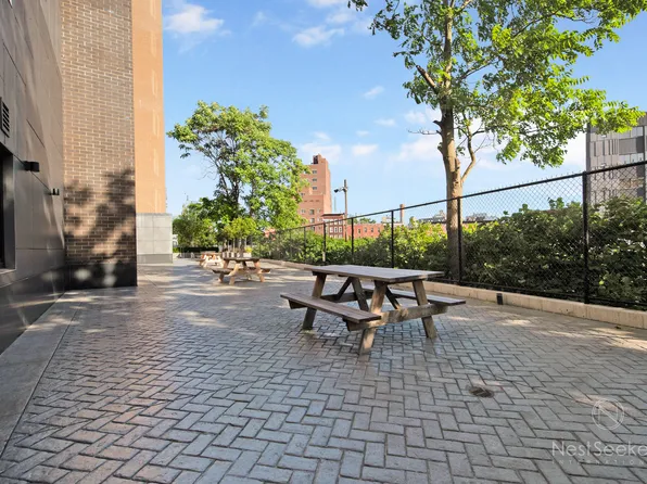 11-39 49th Avenue image 11 of 28