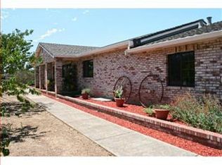 11427 Rothe Dr, Gilroy, CA 95020