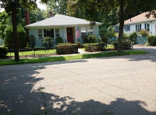 32 Valley Rd, Boston, MA 02124