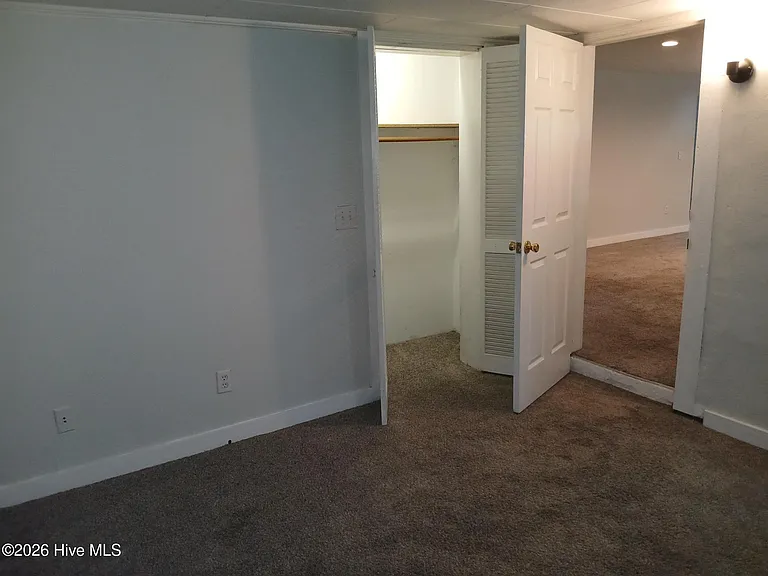 2204 Princess Place Dr #A — Photo 17