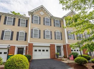 207 Persimmon Ln, Canonsburg, PA 15317