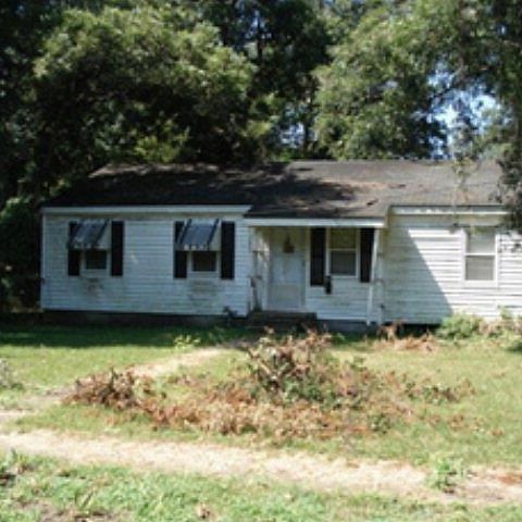 1st image of 1101 Louisiana St