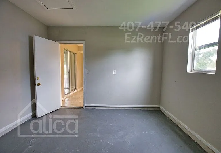 6667 Carovel Ave — Photo 30