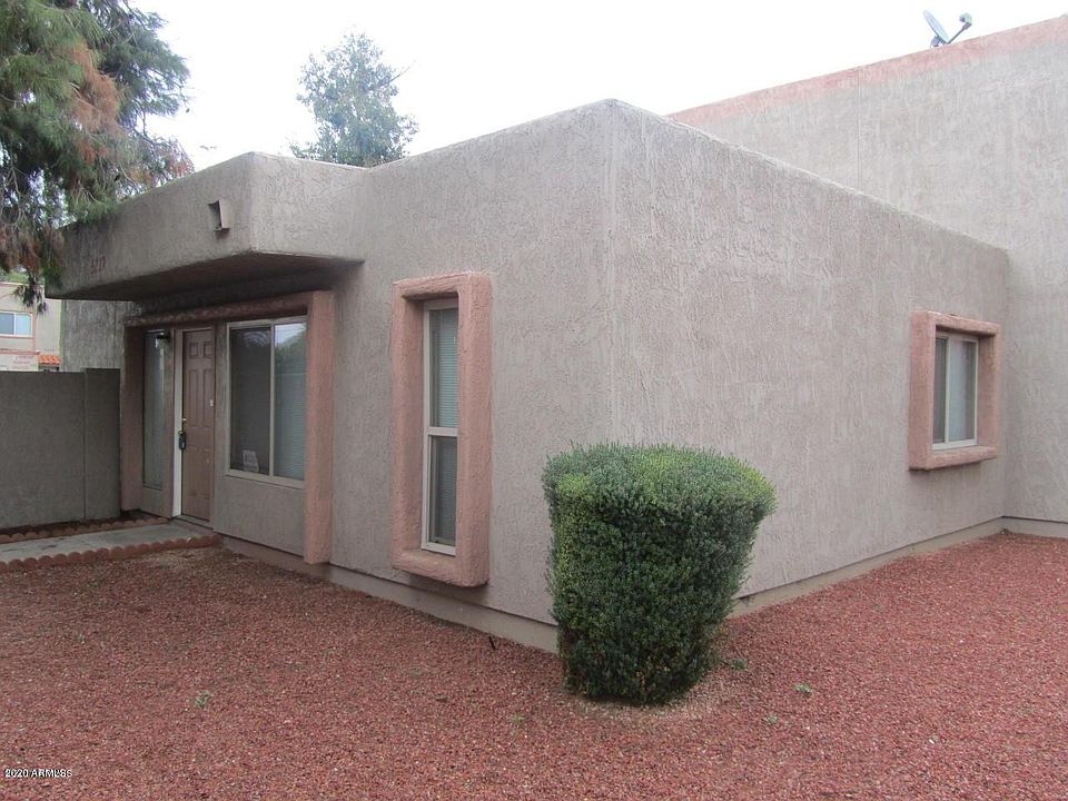1st image of 5237 W Lynwood St