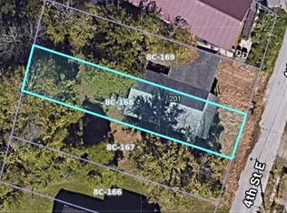 204 4th St E, Saint Albans, WV 25177