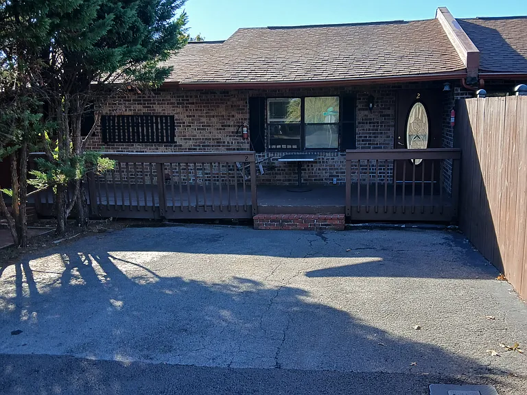 126 Connely St #7 — Photo 14