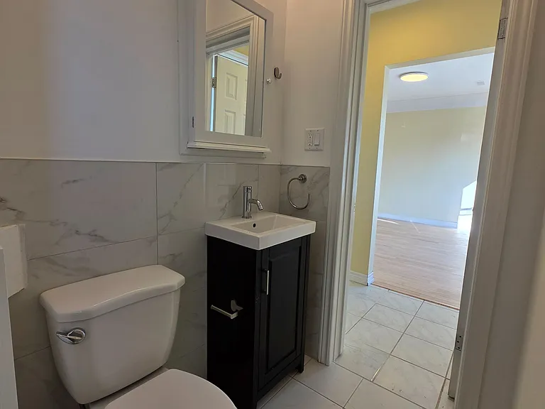 62 Richwill Rd #UPPER — Photo 18