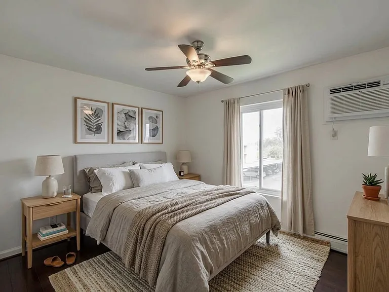 4103 Benjamin Ave #7 — Photo 8