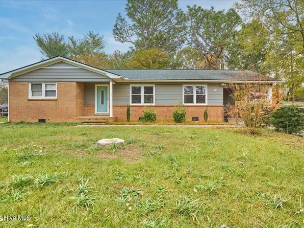933 Kaywood Drive, Fayetteville, NC 28311