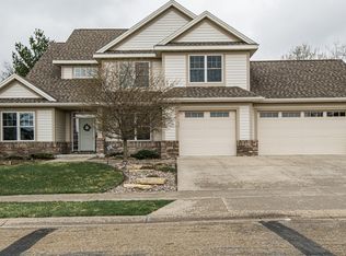 5279 Scenic View Dr SW, Rochester, MN 55902