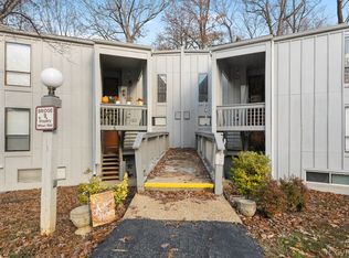 10212 Iron Mill Rd, North Chesterfield, VA 23235