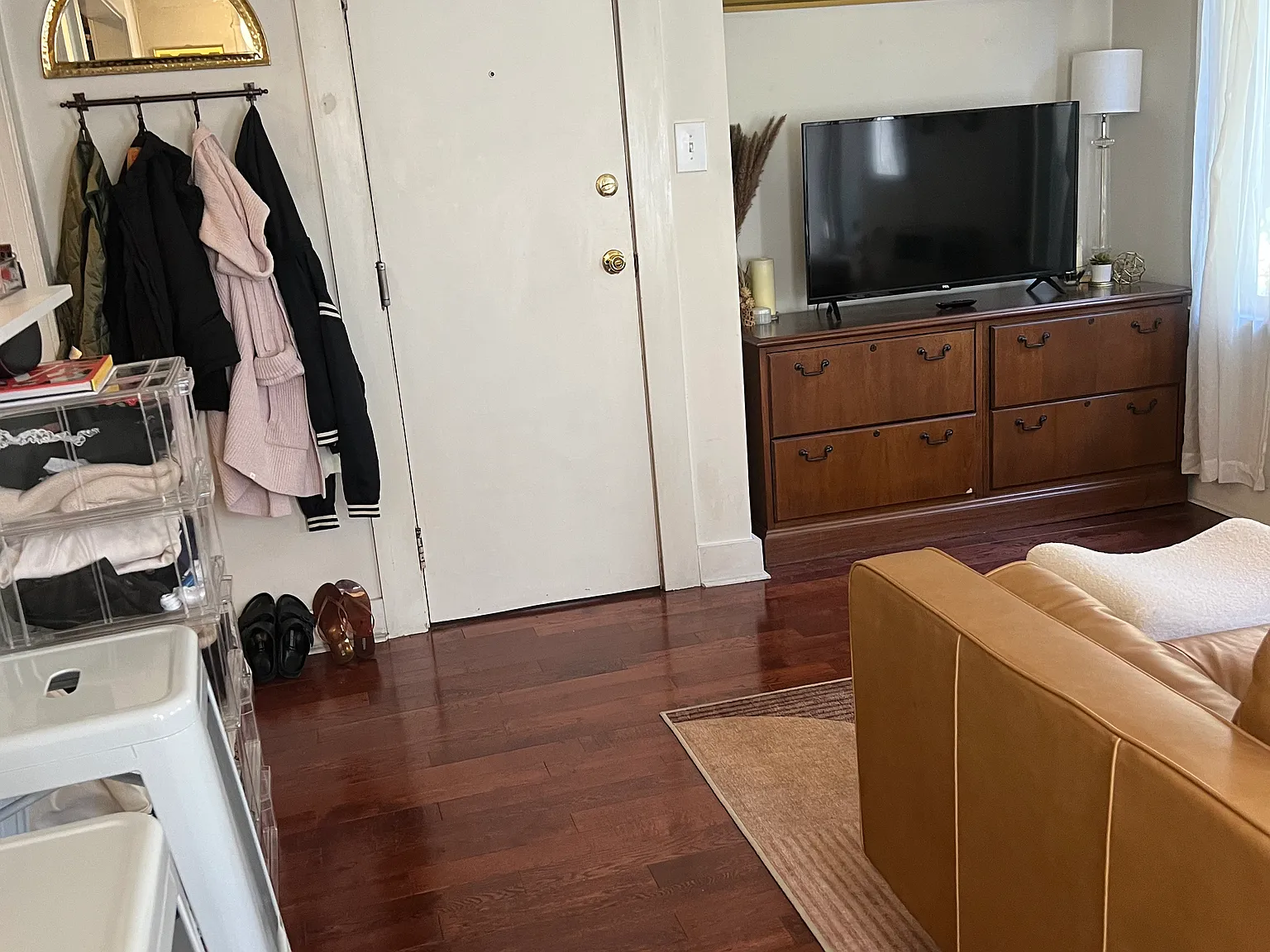 1 bed, 350 sqft, $1,895 — Photo 4