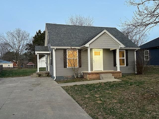 1st image of 137 McCormack Ave