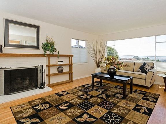 2nd image of 6337 Kensington Ave