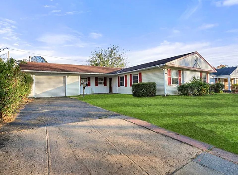 1st image of 15 Efland Ln