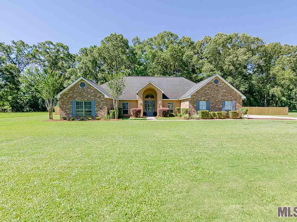 1st image of 131 Highland Meadows Dr