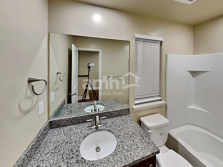 4437 N Morgan Way — Photo 16