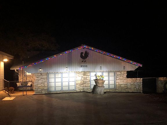 Front of the house, up close