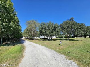 121 Vfw Rd, Duson, LA 70529