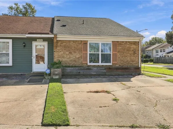 592 Peregrine St, Virginia Beach, VA 23462