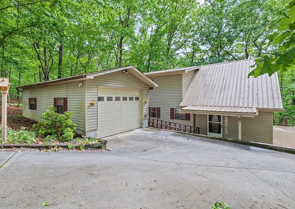1st image of 344 Robertson Dr