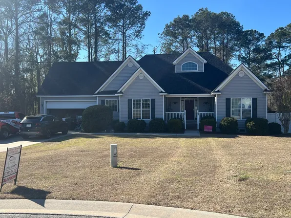 7711 Kayla Dr, Hahira, GA 31632