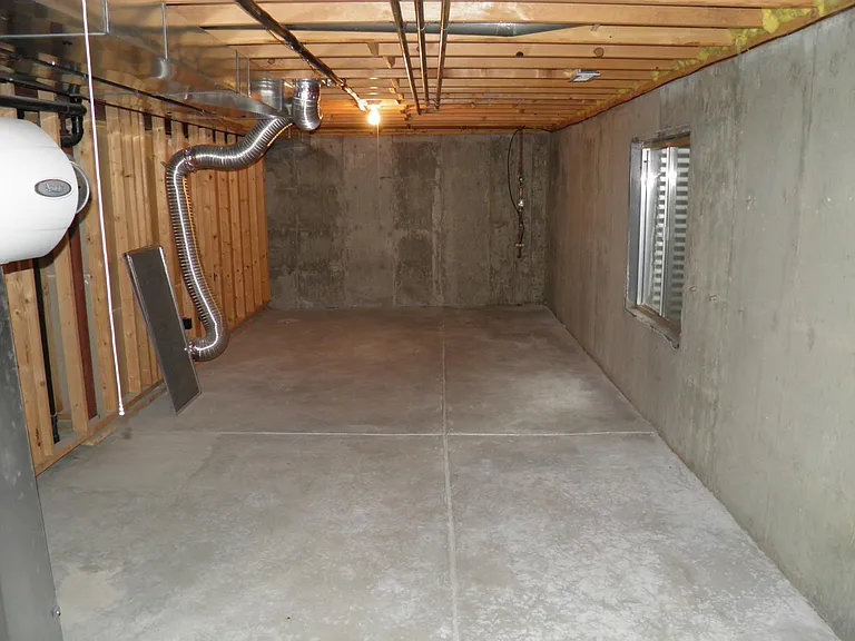11575 Decatur St #D — Photo 20