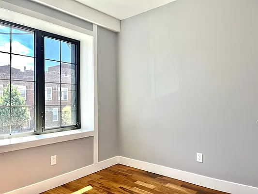 Rented by Bedford Brownstone Realty | media 15