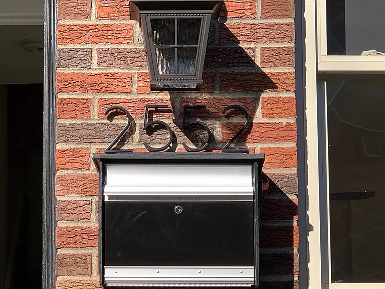 2552 S Sartain St — Photo 45