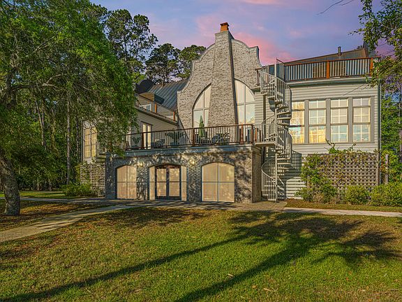 4th image of 8654 Glascow Island Loop