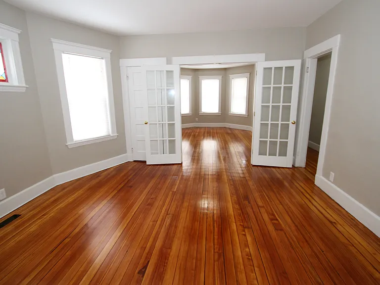 18 Howes St #2 — Photo 6