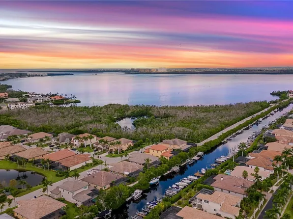 15965 Tropical Breeze Dr, Fort Myers, FL 33908