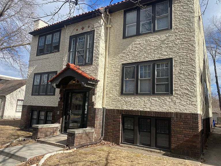 394 Cleveland Ave N #3 — Photo 6