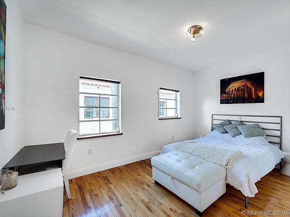 3rd image of 1525 Pennsylvania Ave APT 2