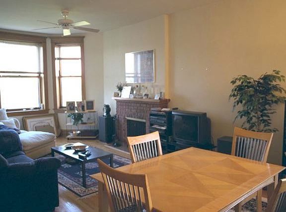 2nd image of 1443 W Belle Plaine Ave #03
