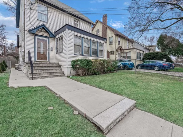 100-15 205th Place, Jamaica, NY 11423