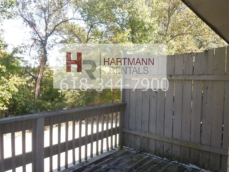 1106 Arrowhead Dr — Photo 11