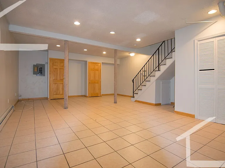 149 Thorndike St #4 — Photo 12
