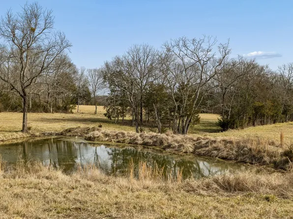 935 Comer Rd, Lascassas, TN 37085